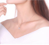 ネックレス レディース 馬蹄 揺れるダイヤ エレガント シルバー925 プラチナ仕上げ クリスマスプレゼント 人気 ギフト